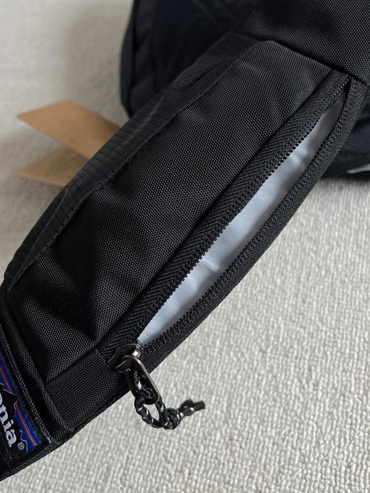 暴躁来袭，时尚潮流单品。巴塔 水滴胸包 8L Waist时尚休闲多功能腰包 胸包 单肩包， 商品图4