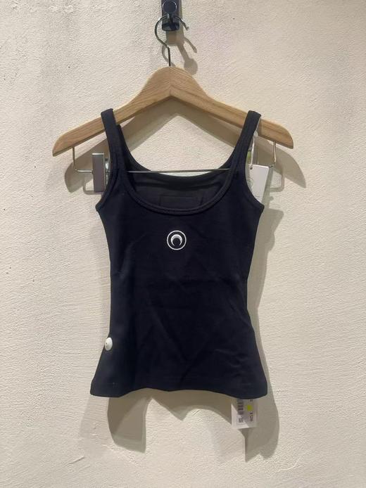 女款月亮背心上衣he 商品图0
