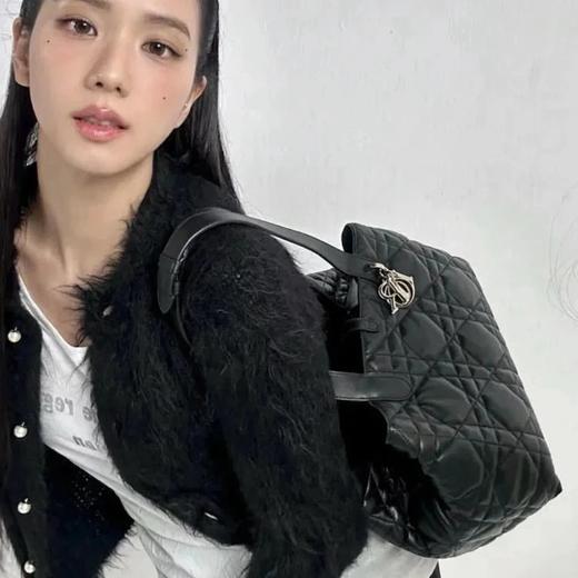 重磅渠道   Toujours中号    藤格纹手提包 多功能包 单肩包 托特购物袋 商品图2