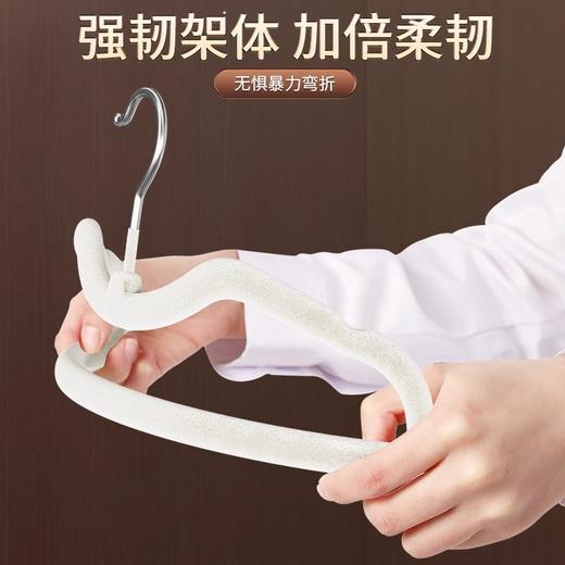 【防滑无痕❗省空间】植绒短颈衣架家用挂衣缩脖子矮款省空间无痕防滑防肩角晾衣服衣撑。ri 商品图3