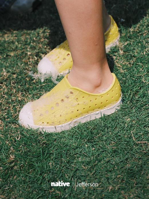 【2026】native经典纯色时尚洞洞鞋男童女童户外沙滩凉鞋溯溪鞋 商品图5