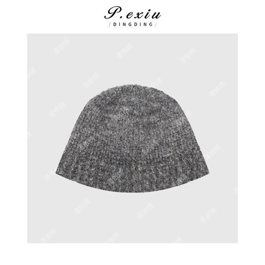 04-4潘依绣丁丁宠粉商品图片 PanYiXiu/潘依绣羊-毛秋冬氛围感穿搭针织毛线帽 CF1350 商品图2