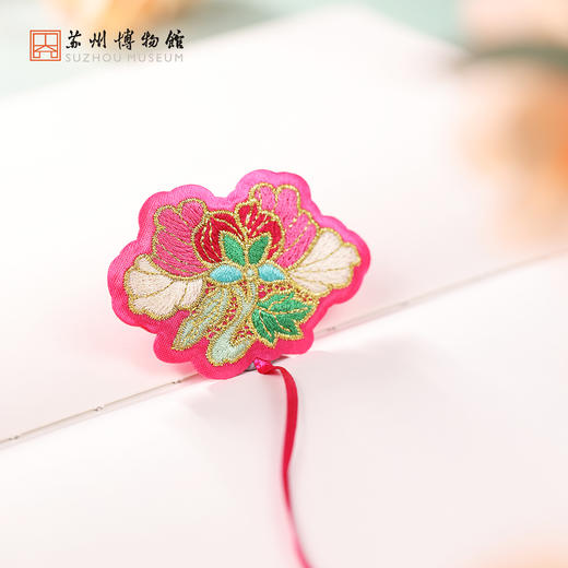 苏州博物馆 好运莲莲/花开富贵刺绣书签 商品图3
