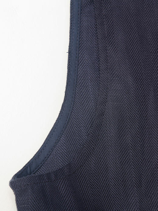 夏季透气藏青色 V 领无袖马甲女亚麻材质宽松显瘦复古风通勤外搭叠穿背心 商品图4