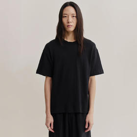 A Kind of Guise THUY T-SHIRT 有机棉混纺宽松圆领短袖T恤