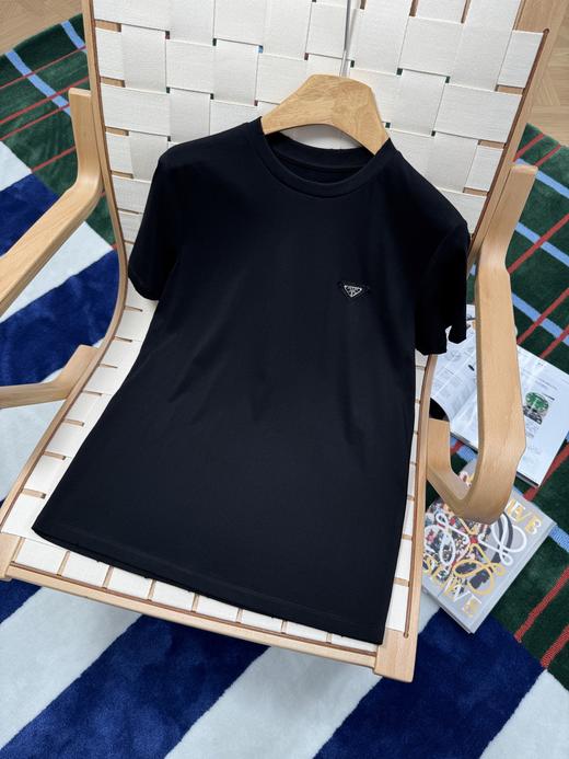 普拉达 26早春新款经典回归全新上线三角标T恤 商品图8