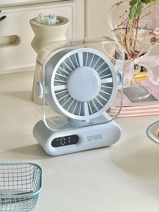 【向物桌面风扇-Air17】🌟桌面净化扇！鼻炎党大风怼脸吹都舒服！！ ✨过滤粉尘，净风不呛鼻 ✨6m/s大风力，燥热秒消散 ✨无孔壁挂🧩 厨房厕所可救急  商品图1