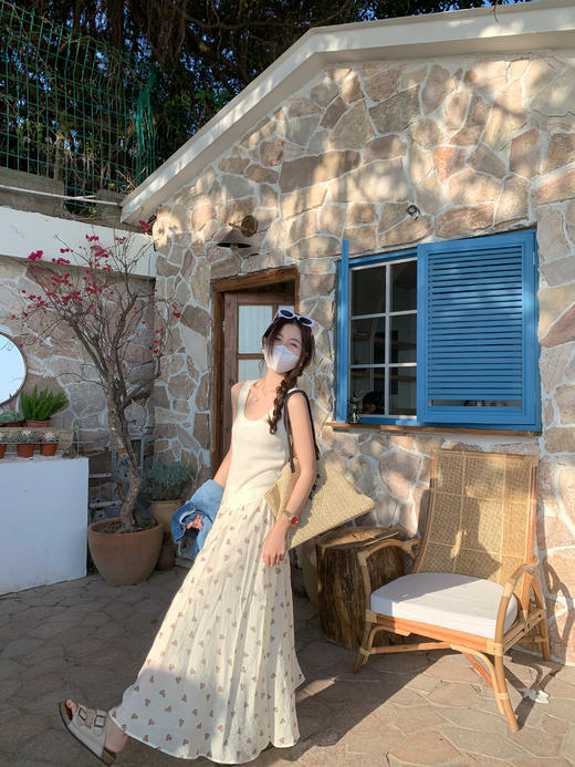 <曾小咸推荐>4.12现货秒杀 ！微信超特价！韩系6色吊带背心 日常89.99 立减40 秒杀49.99！！ 商品图8