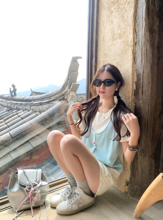 <曾小咸推荐>4.12现货秒杀 ！微信超特价！韩系背心假两件针织短袖 日常149.99 立减70 秒杀79.99！！ 商品图9