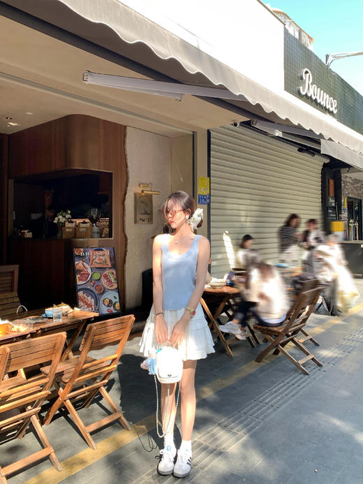 <曾小咸推荐>4.12现货秒杀 ！微信超特价！韩系6色吊带背心 日常89.99 立减40 秒杀49.99！！ 商品图11