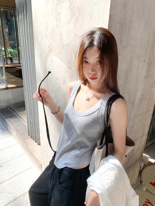 <曾小咸推荐>4.12现货秒杀 ！微信超特价！韩系6色吊带背心 日常89.99 立减40 秒杀49.99！！ 商品图14