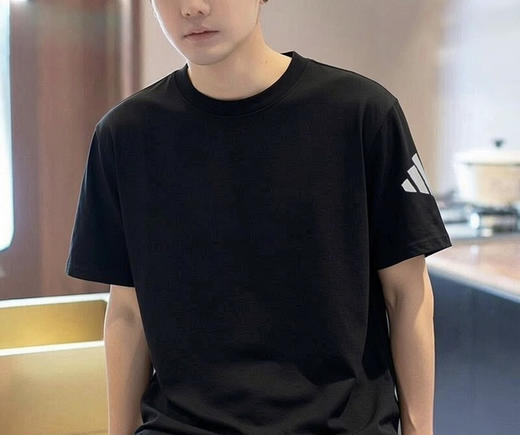 XY｜阿迪达斯T恤男夏季上衣圆领篮球宽松运动体恤休闲美式短袖JF3615 商品图2