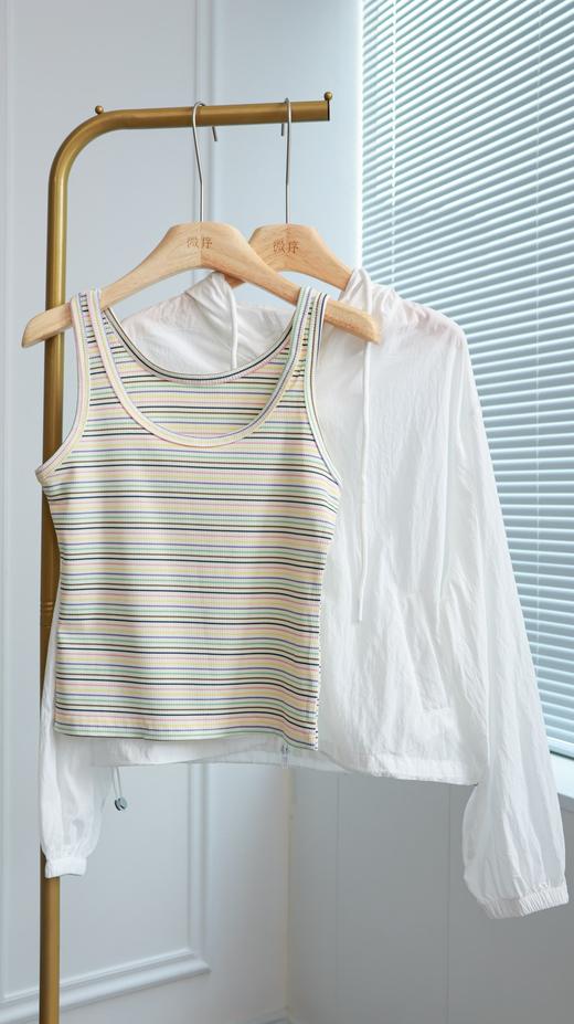 幻彩｜韩版时髦条纹背心开衫两件套（一口价） 商品图0