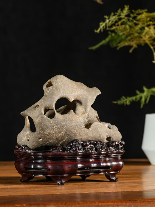 清	太湖石文房赏石（红木座） 商品图1