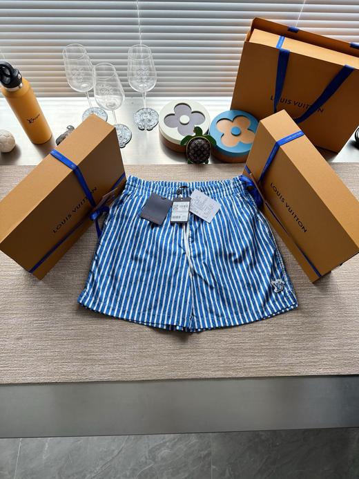 驴家 25ss蓝白条纹提花短裤 商品图3