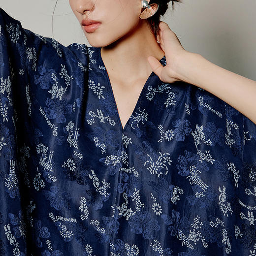 【林栖设计小店】蓝庭嬉趣|靛蓝色复古传统蓝印花布夏新款连衣裙子1962091 商品图2