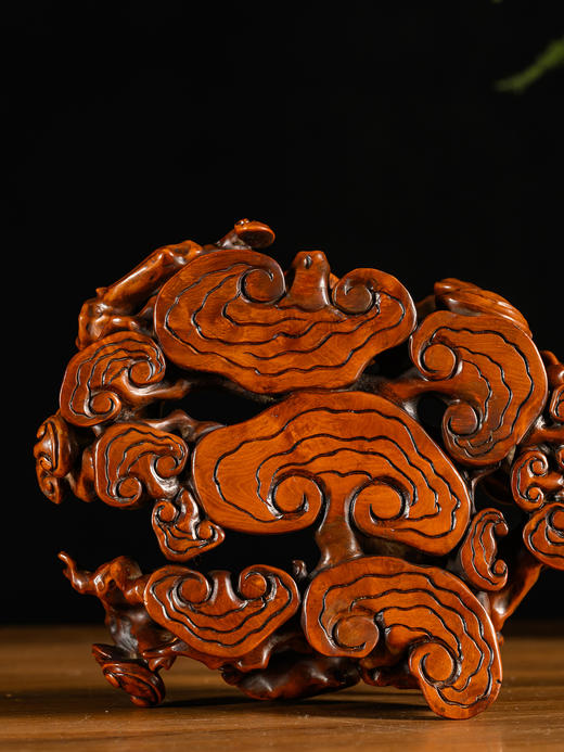 清	黄杨木透雕灵芝纹根结形器座 商品图4