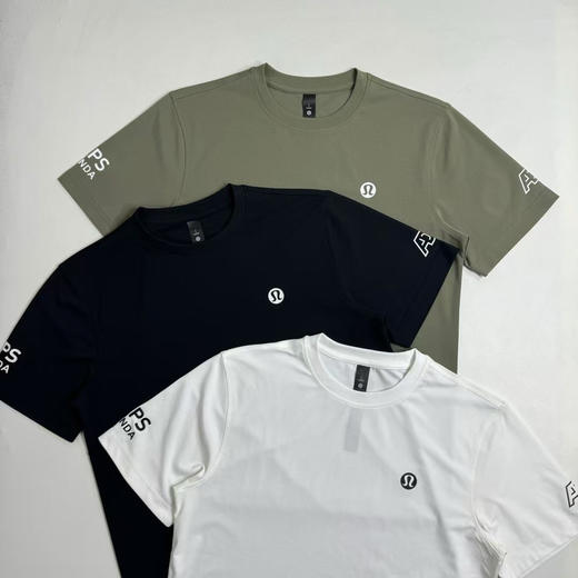 原单正品 Lululemon Mockneck Lightweight Golf李旻宇潮款高尔夫短袖衫
白色/绿色/黑色 S-XXL

特价💰199包邮 商品图2