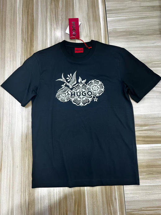 原单正品 HUGO 亮片短袖棉质T恤 男款
黑色白色:S-XXL 商品图1