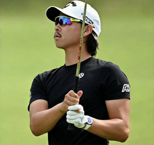 原单正品 Lululemon Mockneck Lightweight Golf李旻宇潮款高尔夫短袖衫
白色/绿色/黑色 S-XXL

特价💰199包邮 商品图0