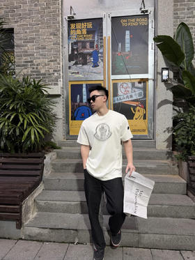 蒙口 26ss字母标识logo印花T恤