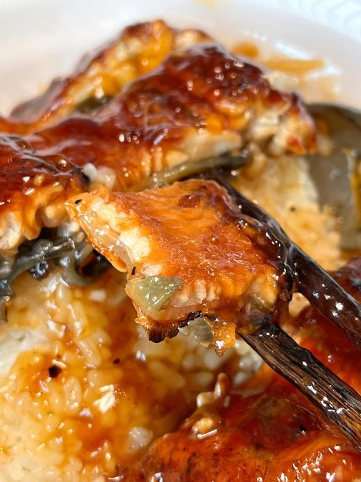 xm卖疯了！！！超级无敌好吃，蒲烧烤鳗鱼，在高温炙烤下，表皮泛起诱人焦糖光泽，肉质却保持着极致的肥嫩软糯，品尝到的每一口浓郁肥美 商品图5