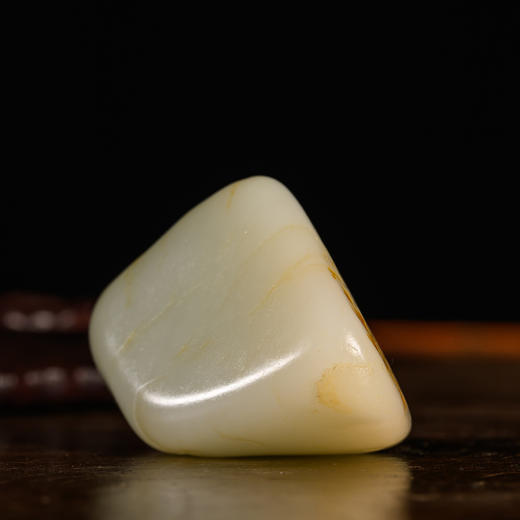 和田玉籽料原石 商品图2