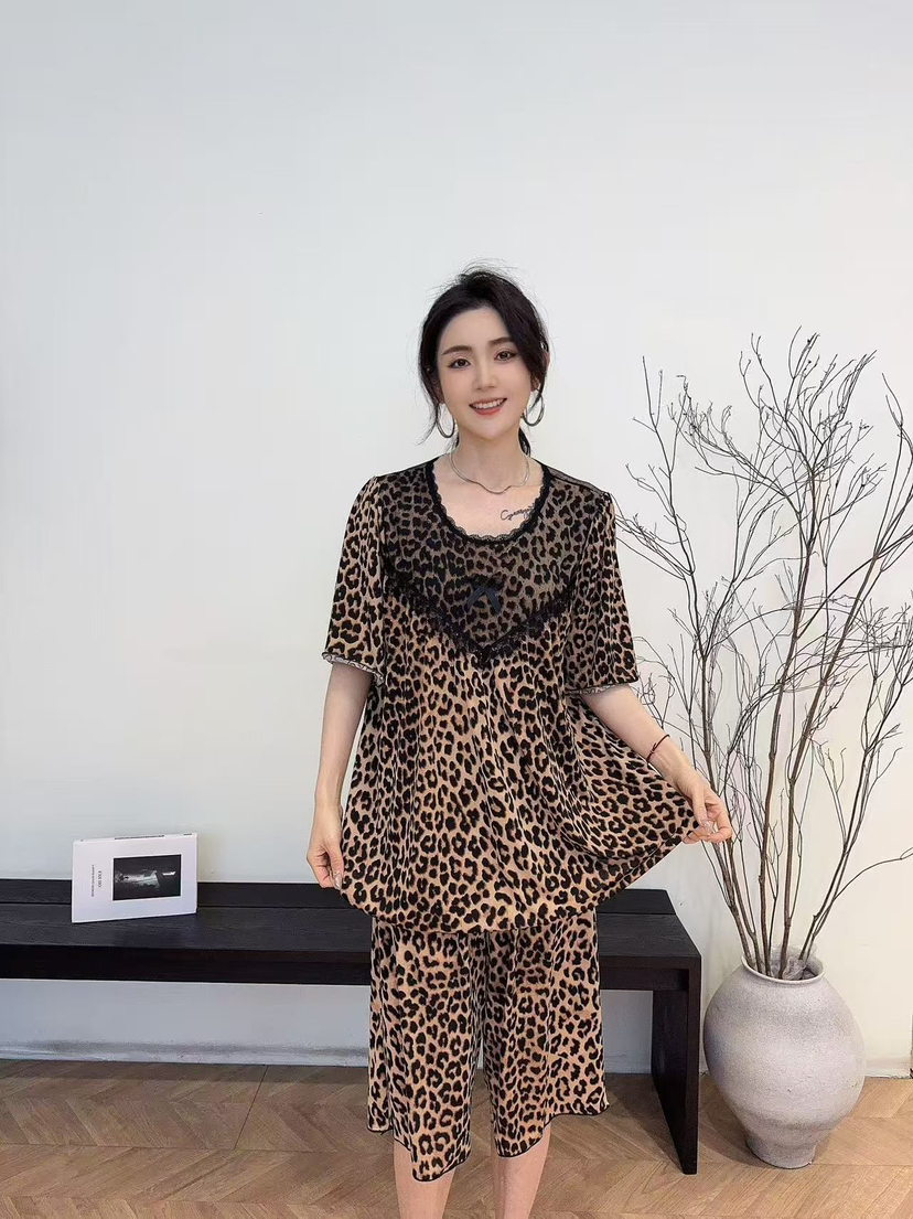 春夏新品爆款高弹舒适柔软实用家居套装 旅游居家必备速干 好收纳