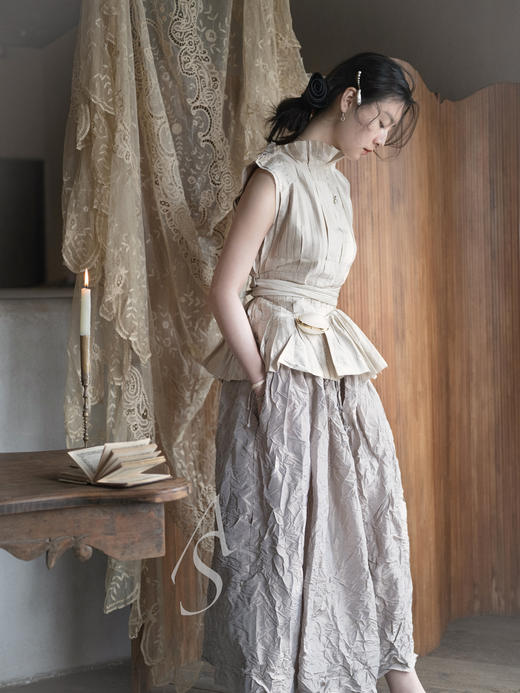 Daniela Gregis 26SS 珍珠灰真丝塔夫绸系带褶皱半裙 商品图3