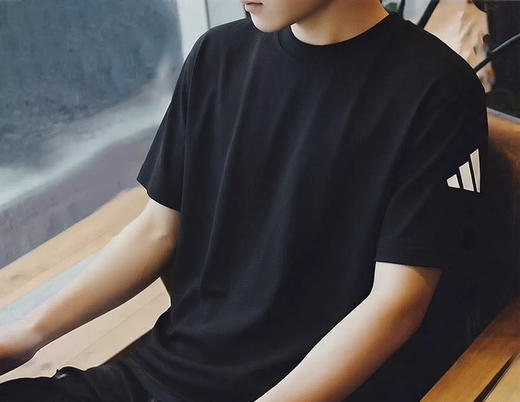 XY｜阿迪达斯T恤男夏季上衣圆领篮球宽松运动体恤休闲美式短袖JF3615 商品图4