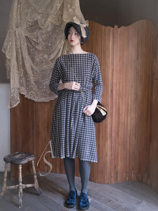 Daniela Gregis 墨蓝色肌理丝绒圆头德比鞋 商品图1