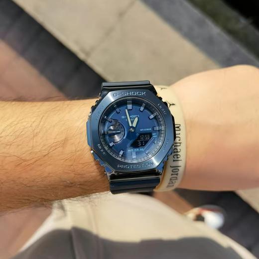 卡西欧 G-SHOCK系列 霓虹系列炫彩镭射玻璃手表 商品图4