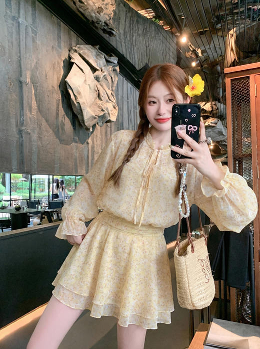 <曾小咸推荐>4.14现货秒杀 ！微信超特价！韩系碎花长袖收腰连衣裙 日常299.99 立减170 秒杀129.99！！ 商品图5