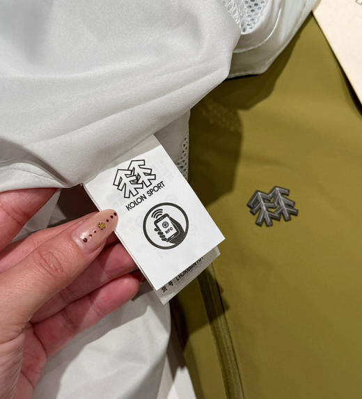 𝐊𝐨𝐥𝐨𝐧 𝐬𝐩𝐨𝐫𝐭 2L硬壳冲锋衣041105 商品图8