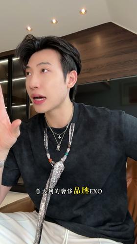 26T265SDSA男装2026新款轻奢小众设计扎染领系带装饰圆领短袖T恤百搭