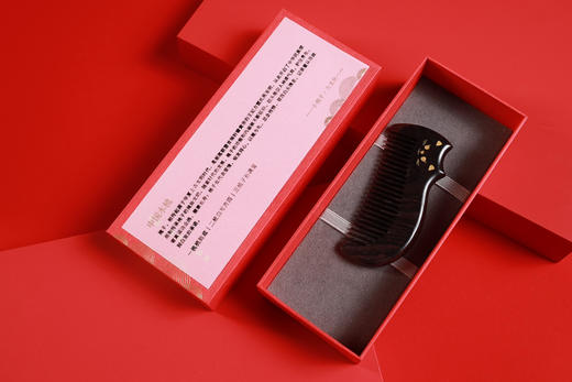 SDLP0110/LP0142°
福「喵」紫光檀木梳 商品图3