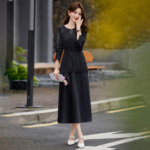 2026夏季新款式气质蕾丝镂空罩衫吊带裙两件套连衣裙YF2712 商品图3