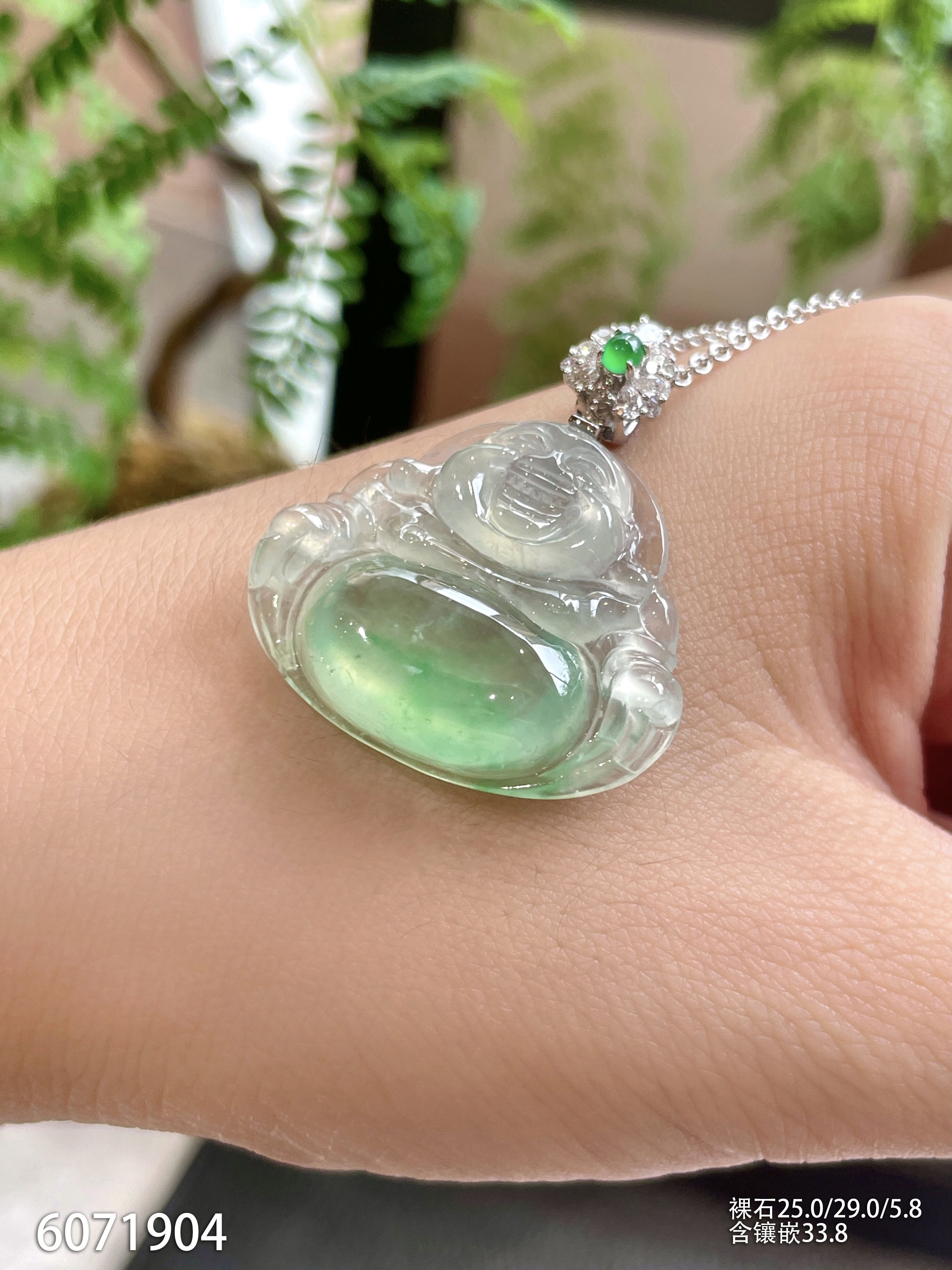 6071904，佛公吊坠。具体价格微信咨询