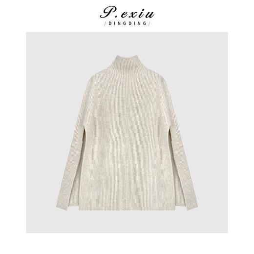 04-4潘依绣丁丁宠粉羊毛气质优雅竖坑条高领宽松斗篷针织披肩Q23145 商品图0