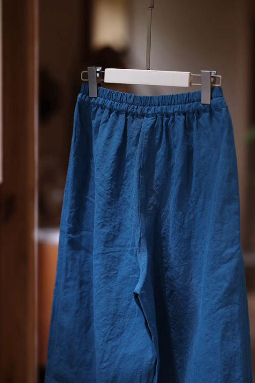黄阿福 湖蓝亚麻八分裤 商品图3