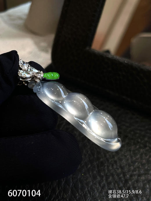 6070104，福豆吊坠。具体价格微信咨询 商品图6