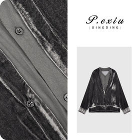 04-4潘依绣丁丁宠粉人丝丝绒拼接假两件光泽感气质长袖外套 W-63566