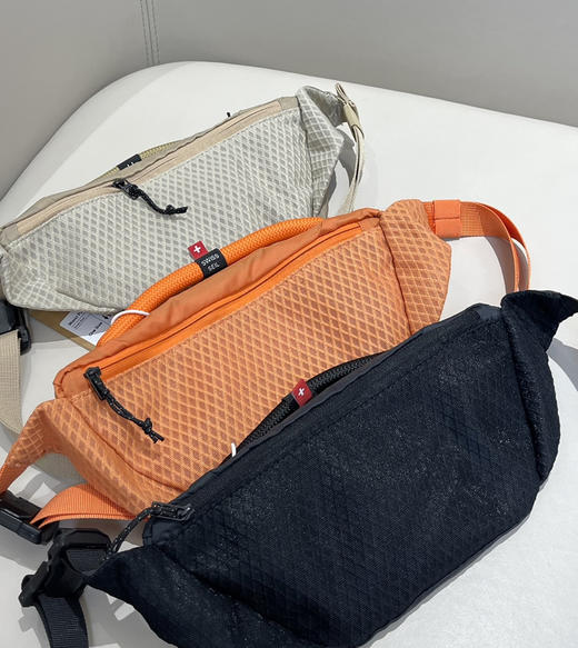 ON昂*Waist Pack Lite系列男女款轻量腰包041103 商品图9