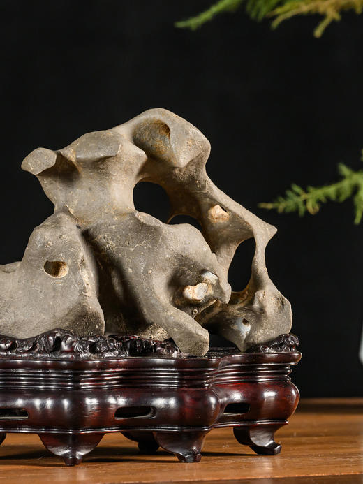 清	太湖石文房赏石（红木座） 商品图4
