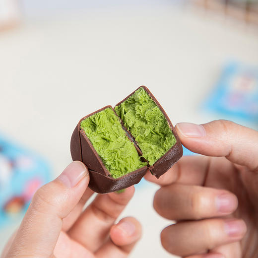 热卖！到手30粒，香醇丝滑！韩国进口 乐天 迷你抹茶/低糖巧克力/迷你牛奶/黑巧巧克力冰淇淋  雪糕  浓郁丝滑 342g/盒 商品图11