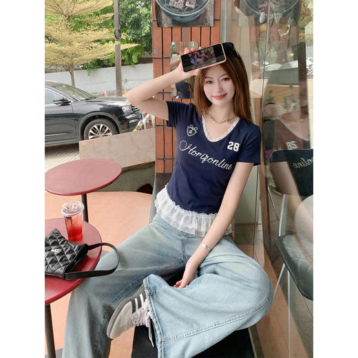 <曾小咸推荐>4.15现货秒杀 ！微信超特价！韩系蕾丝拼接v领短袖 日常129.99 立减70 秒杀59.99！！ 商品图3