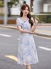 「自」全新升级【铂金会员257/天猫339/差价82】(01032)洛诗琳气质新中式盘扣连衣裙2026新款V领显瘦中长款印花裙 商品缩略图1