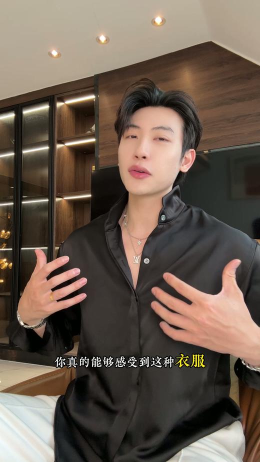 26CS38SDSA男装2026新款高贵轻奢韩版简约纯色立领长袖衬衫休闲百搭衬衣 商品图0