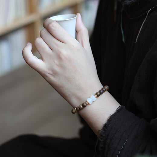 热卖！安神静气！寻山隐 海南奇楠沉香手串/无事牌 多款可选 商品图0