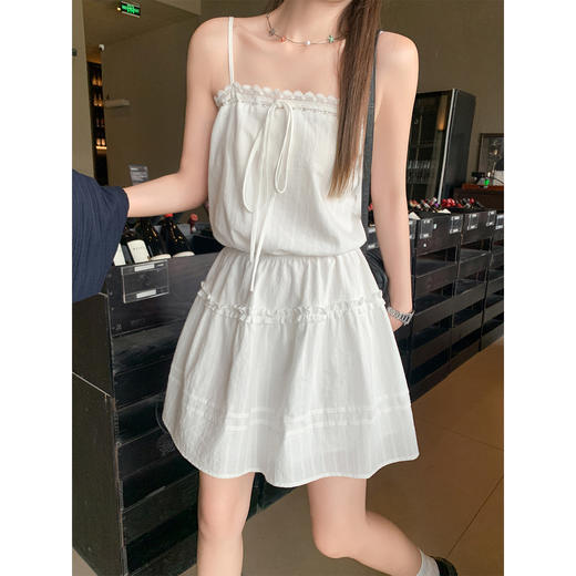 <曾小咸推荐>4.15现货秒杀 ！微信超特价！韩系无袖吊带连衣裙 日常209.99 立减110 秒杀99.99！！ 商品图4